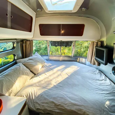 Kemping Glamping In Italy *