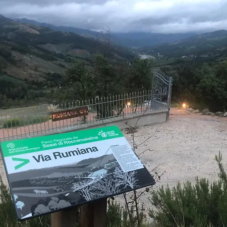 Glamping In Italy